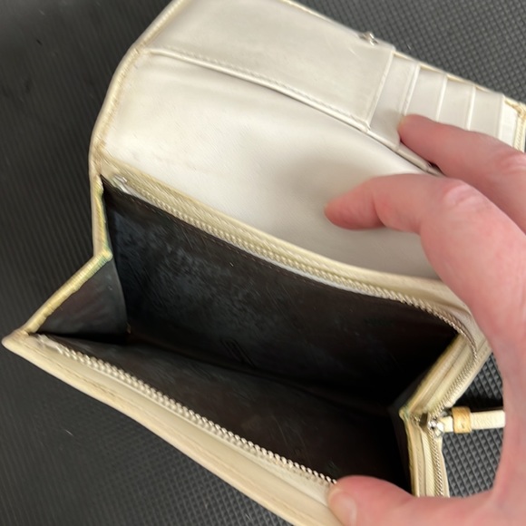 Coach Wallet - Picture 9 of 10